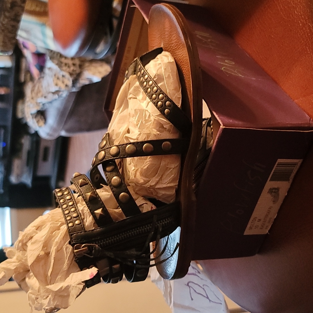 Gladiator sandals